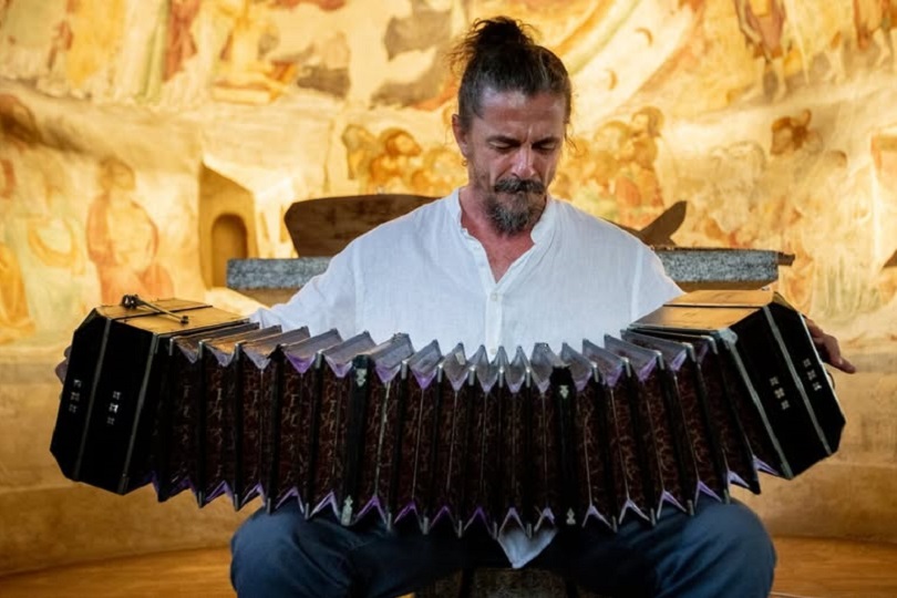 Carlo MaverSolenne· Toscana Produzione Musica ·